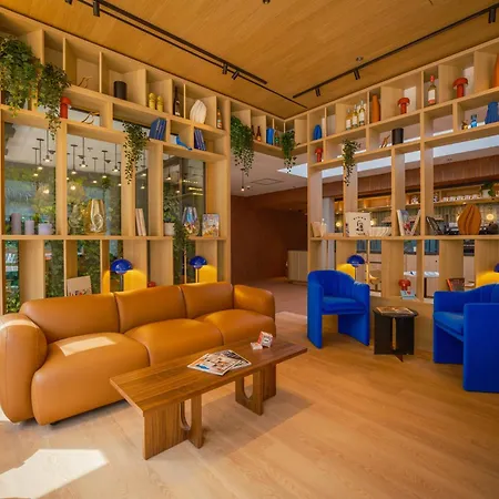 Maison Melu Gare Hotel